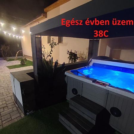 Emmabella Apartmanok Eger Exteriér fotografie