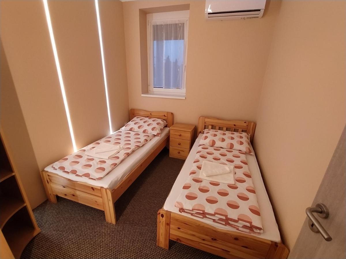Emmabella Apartmanok Eger Exteriér fotografie