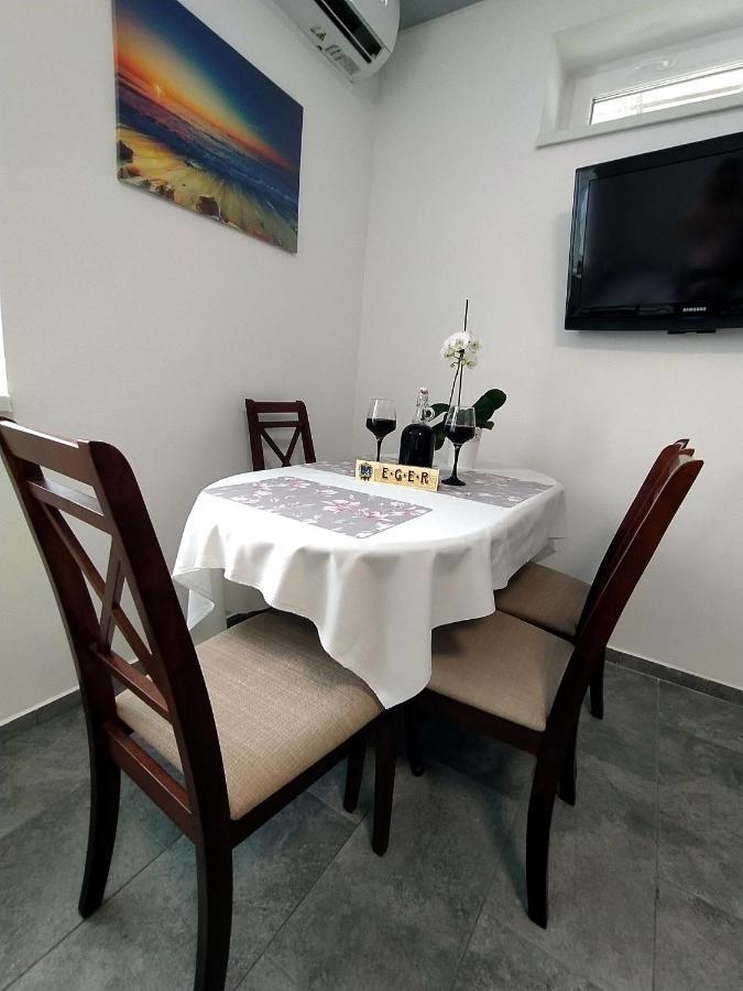 Emmabella Apartmanok Eger Exteriér fotografie