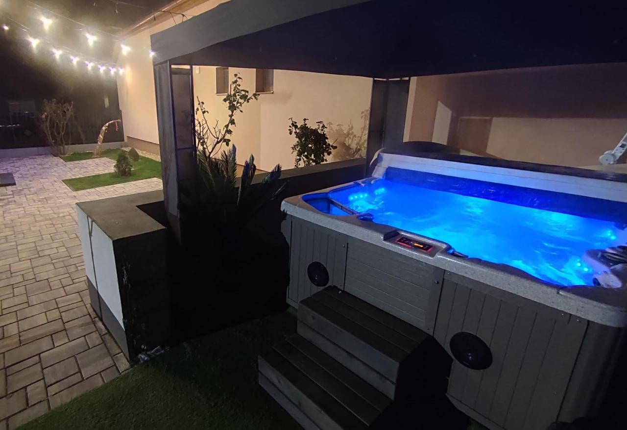 Emmabella Apartmanok Eger Exteriér fotografie